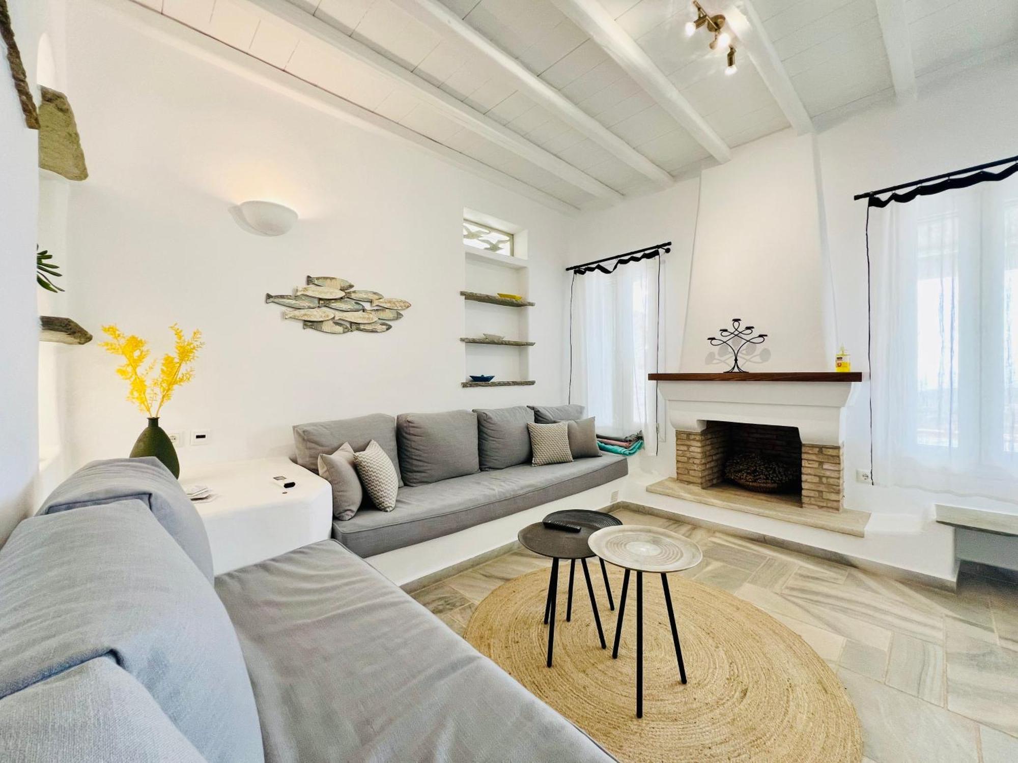 Tinostra Casa Apartment Agios Romanos Ngoại thất bức ảnh